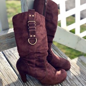 Women’s Skechers Brown Heeled Faux Suede Boots